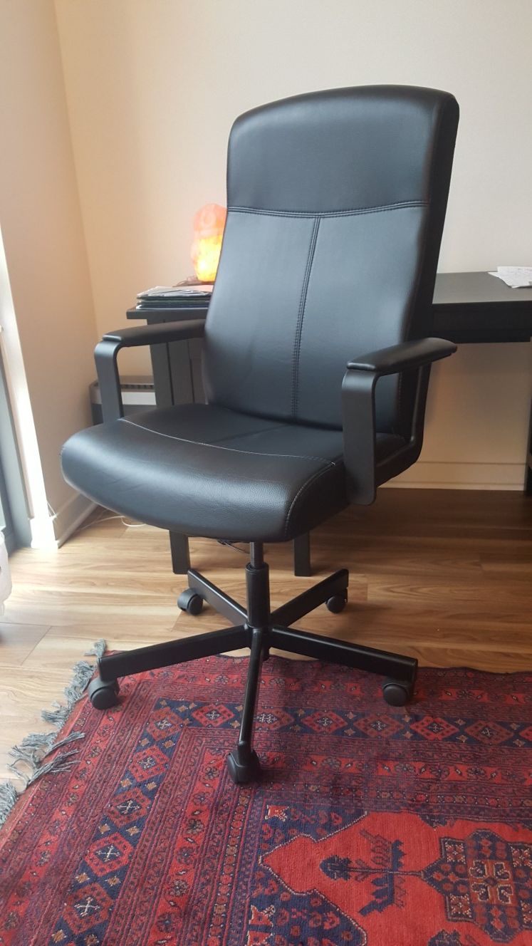 Leather desk chair for office