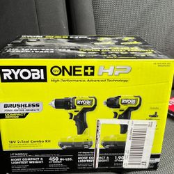 RYOBI Drill Set