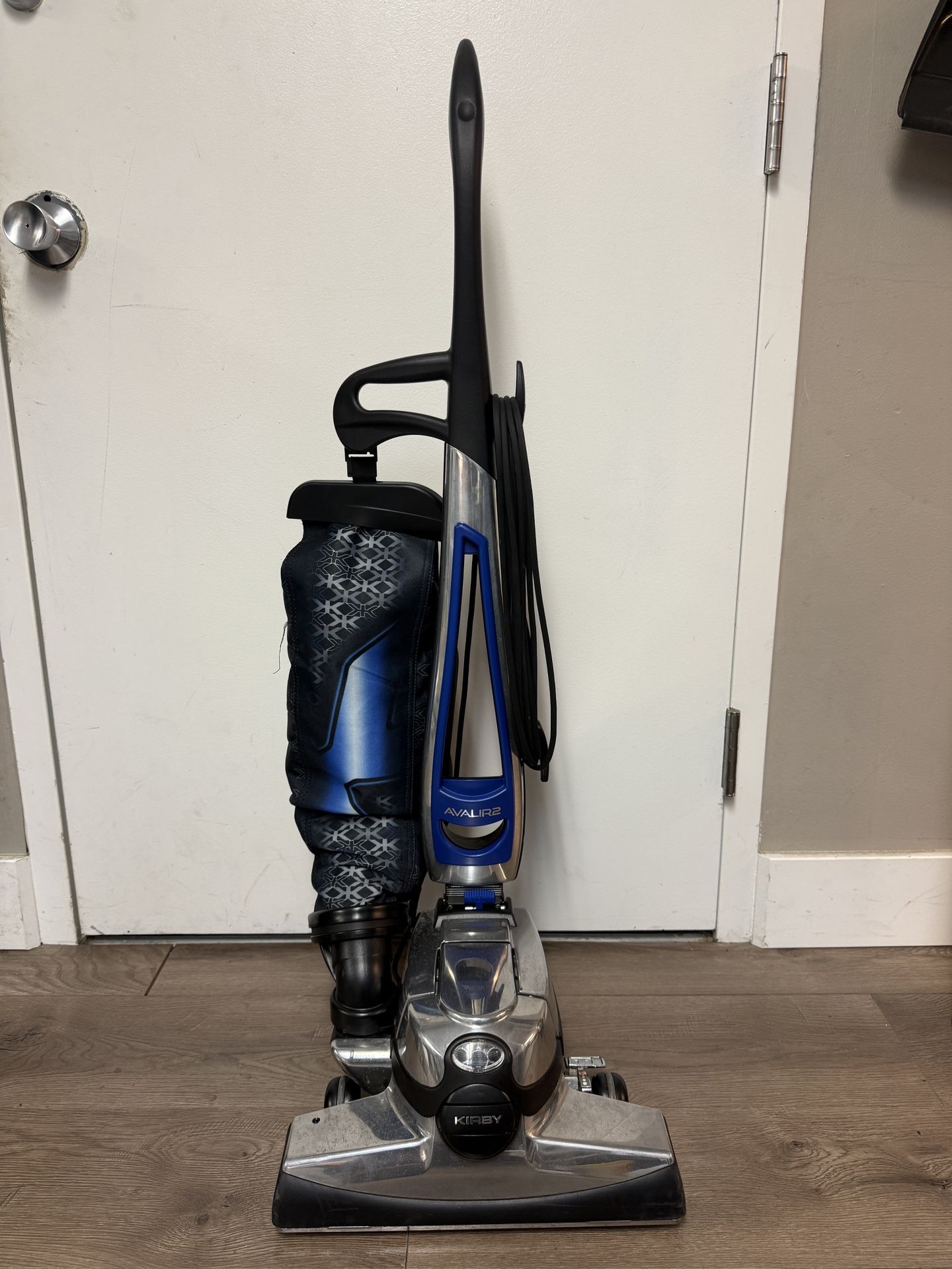 Kirby Avalir 2 Vacuum