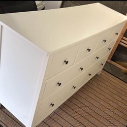 IKEA Hemnes 8 Drawer Dresser White $360 for Sale in Fremont, CA - OfferUp