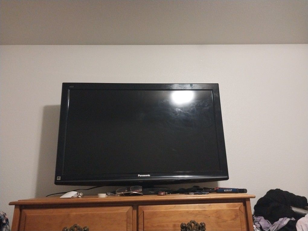 50" Panasonic TV