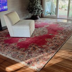 Beautiful Persian Rug 