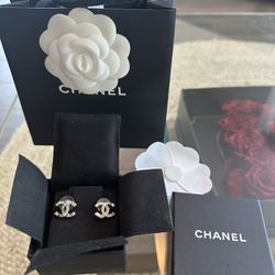 Chanel Chrystal Earrings 