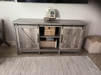 Entertainment Center Furniture