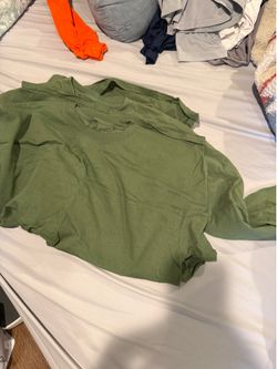 2 olive long sleeve size L