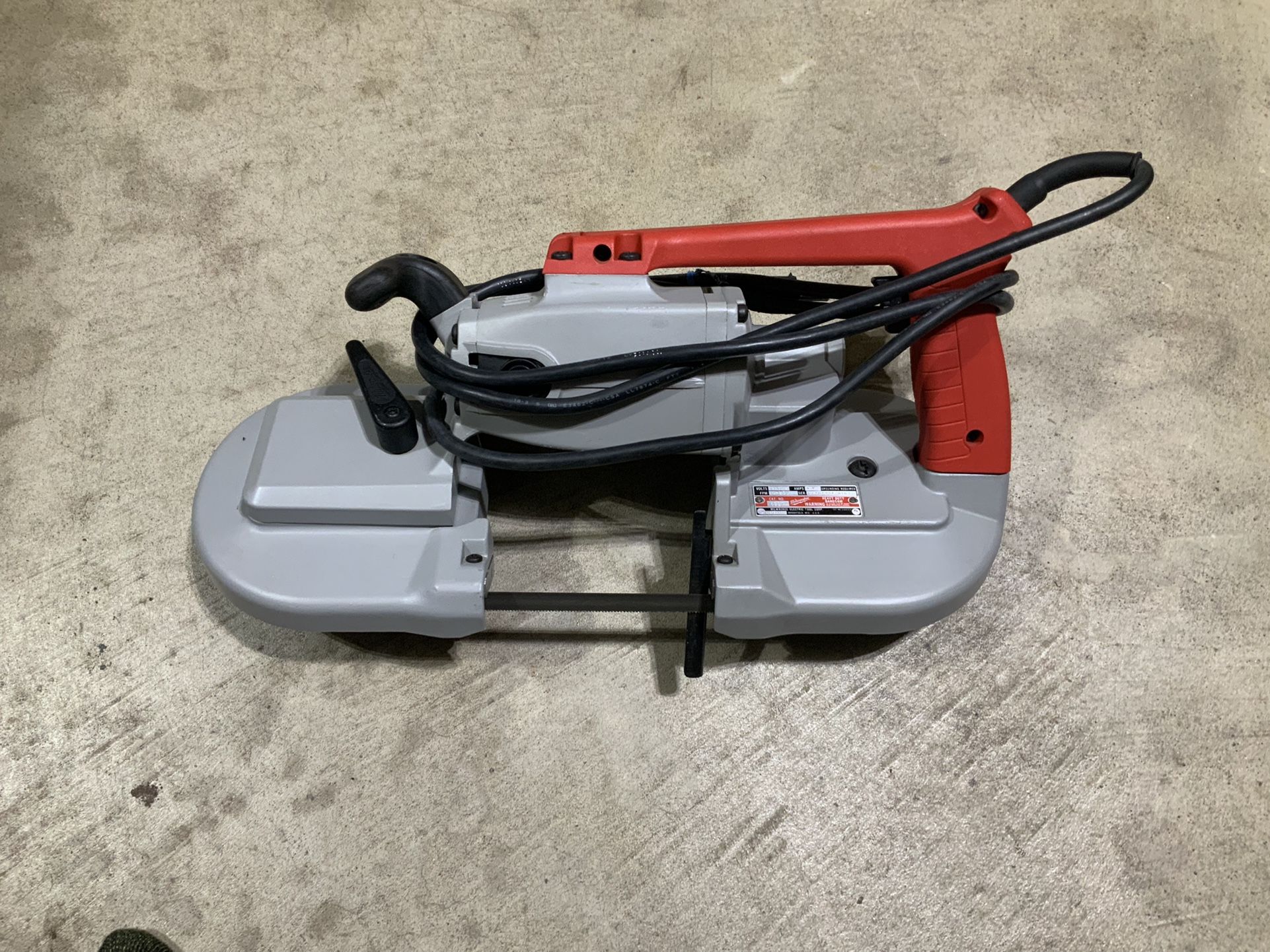 New Milwaukee 5” Cut Portaband     Davison  / Burton Area 