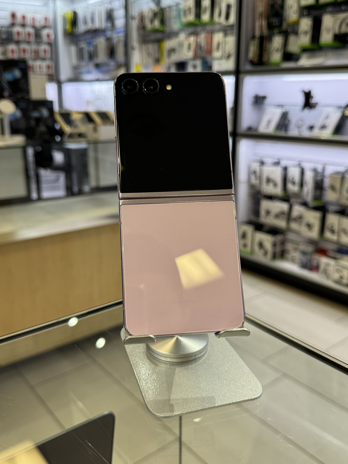 Samsung Galaxy Z Flip5 256gb Unlocked Trade In Only