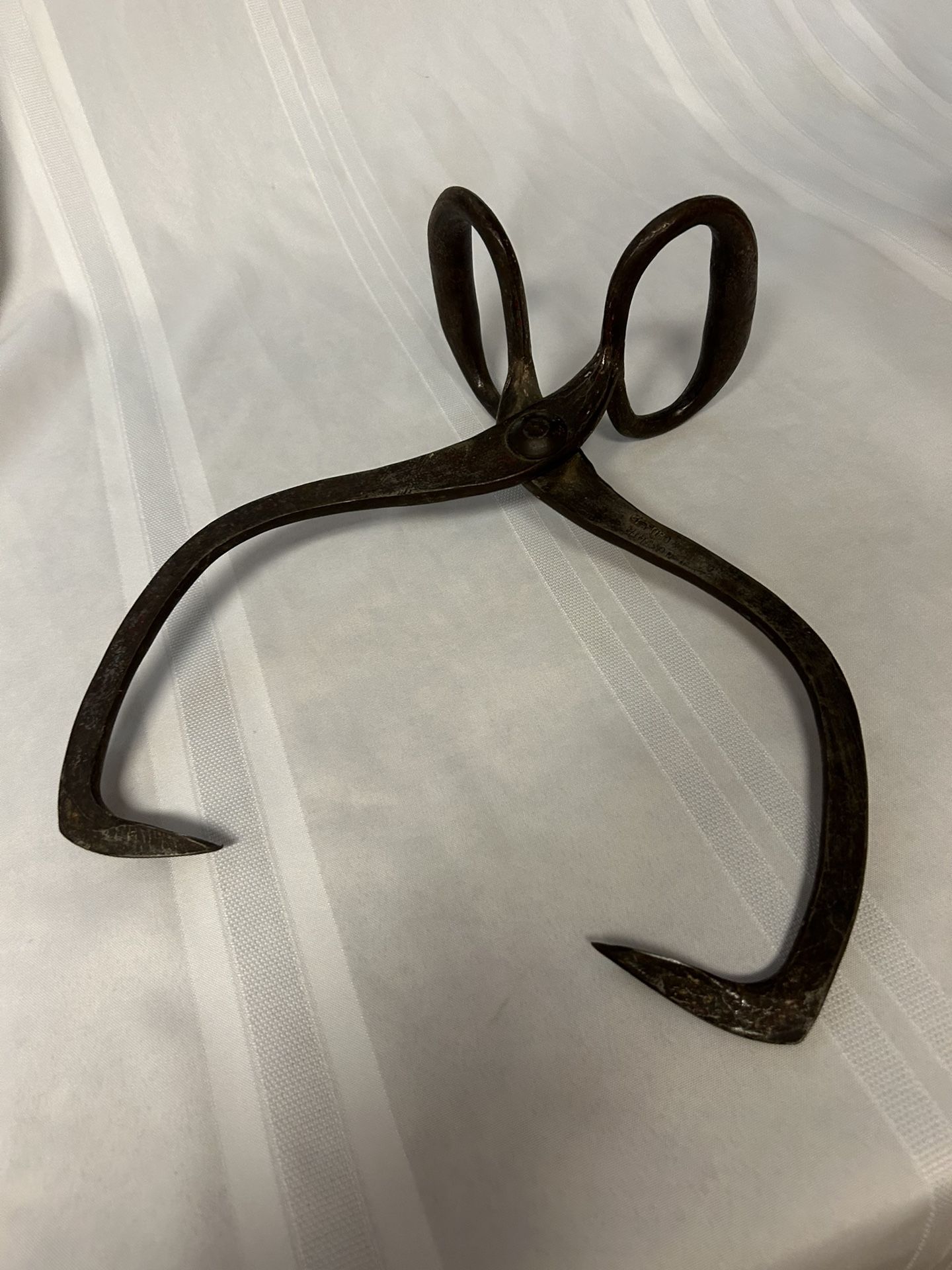 Vintage Gifford Wood Co Steel Ice Block Tong