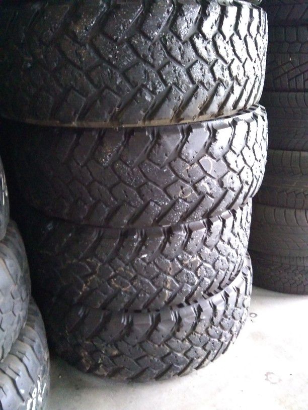 Used. Tires. 265 70. 17