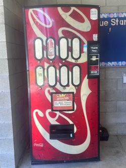 Royal Coke vending machine