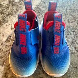 Baby Nike Shoes Size 6c