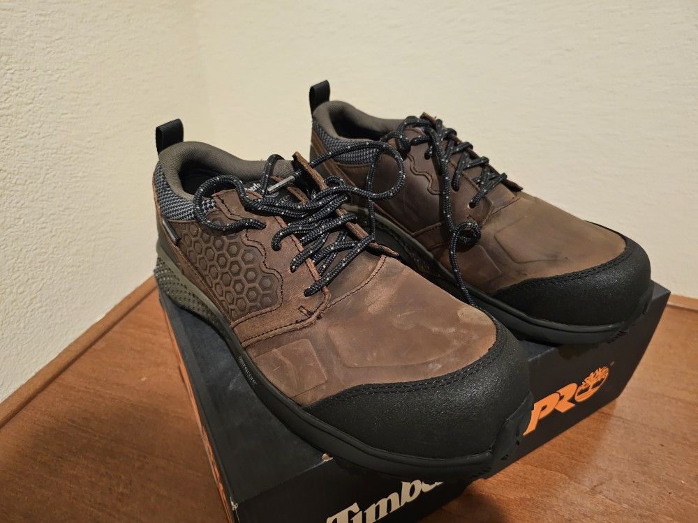 ***MAKE AN OFFER*** Timberland Pro Shoes size 8.5