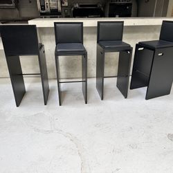 Nice Chairs There’s Some Tall And Short Ones