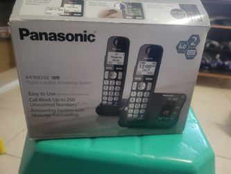 Panasonic KX-TGE232 Digital Cordless  Answering System Dect 6.0 Plus Digital