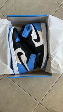 Jordan 1 UNC size 9