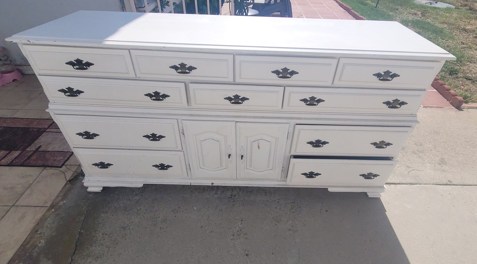 Free Vintage Dresser