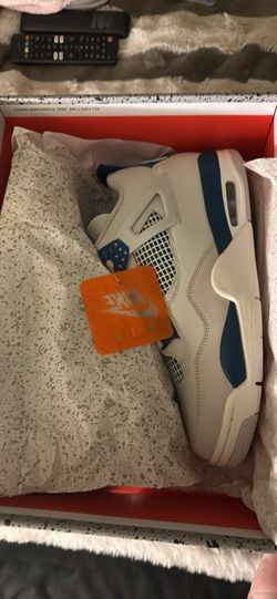 Size 10.5 Air Jordan 4 Retro Military Blue