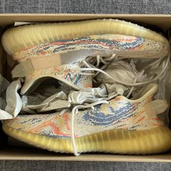 Adidas Yeezy Boost 350, Mens Size 10.