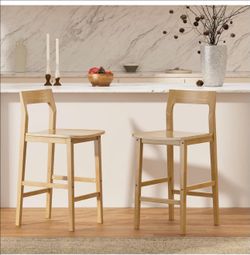 HoeuThien counter-height wooden bar stools