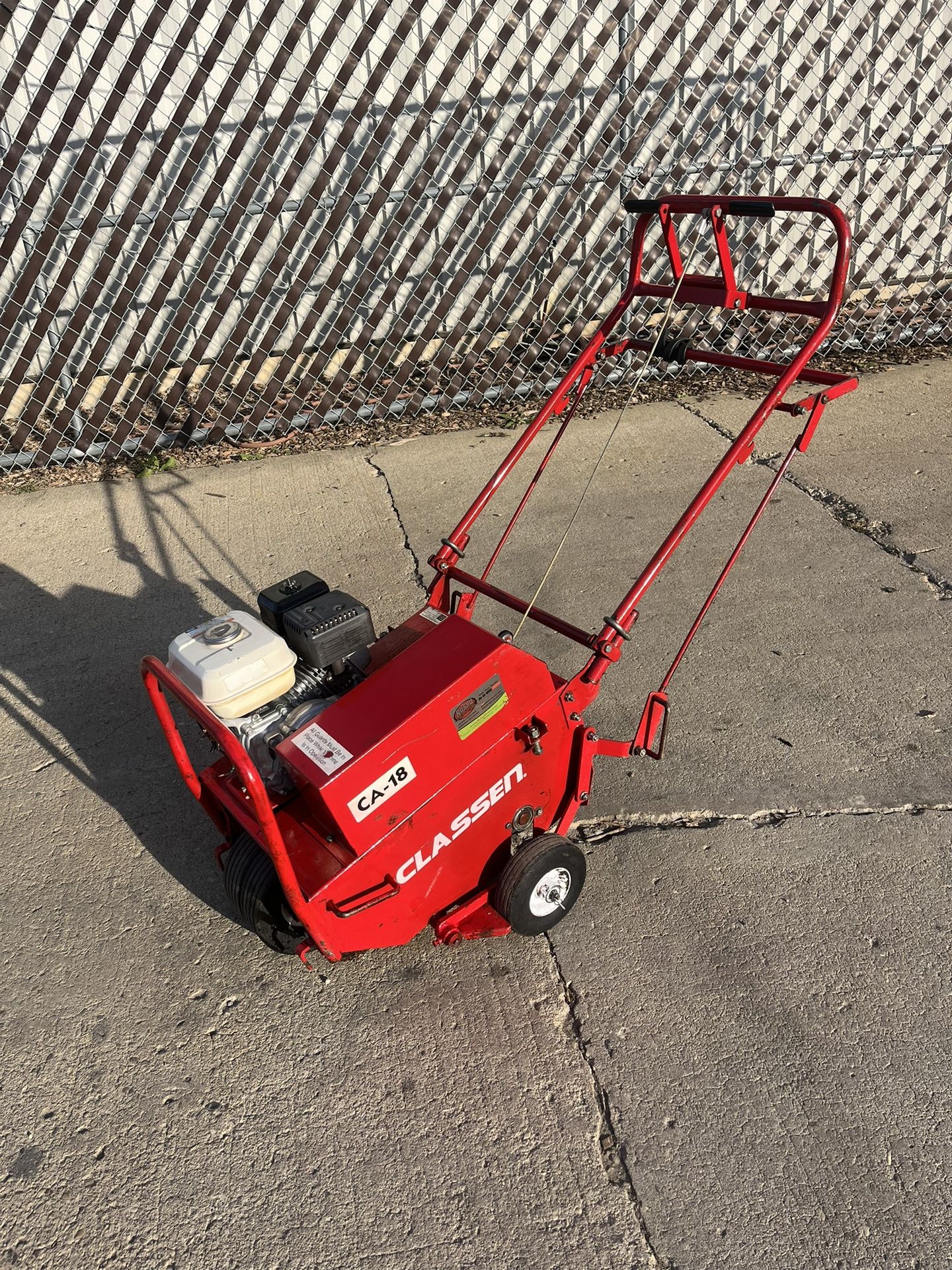 Classen CA-18H Aerator 18" Compact Walk Behind GX120 Honda. price is FIRM. PRECIO FIRME.