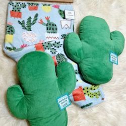 Boho Cactus Throw Plush Blanket With 2 Cactus Shaped Decorative Pillows 🌵✨️🪴