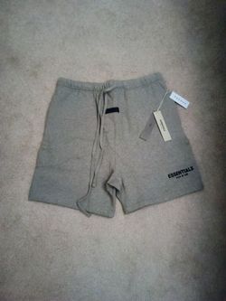 Essentials short