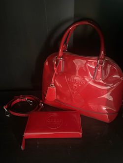 Guess purse set