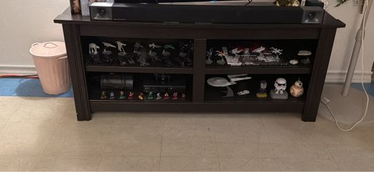 Tv console