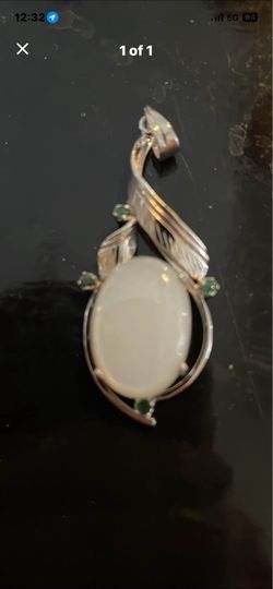 Sterling silver moonstone and emerald pendant