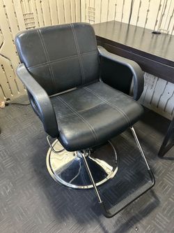 Barber chair