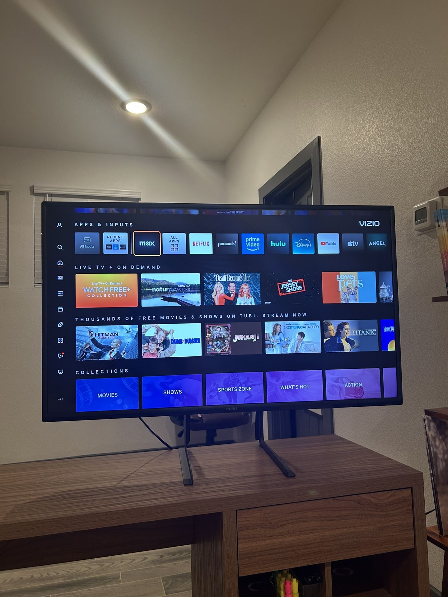 VIZIO 43 inch Smart TV