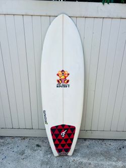 Maurice Cole Hipster T surfboard  5’7
