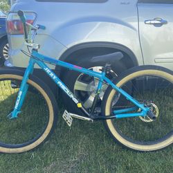27.5 fat tire redline