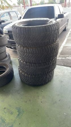 35x12.50R20