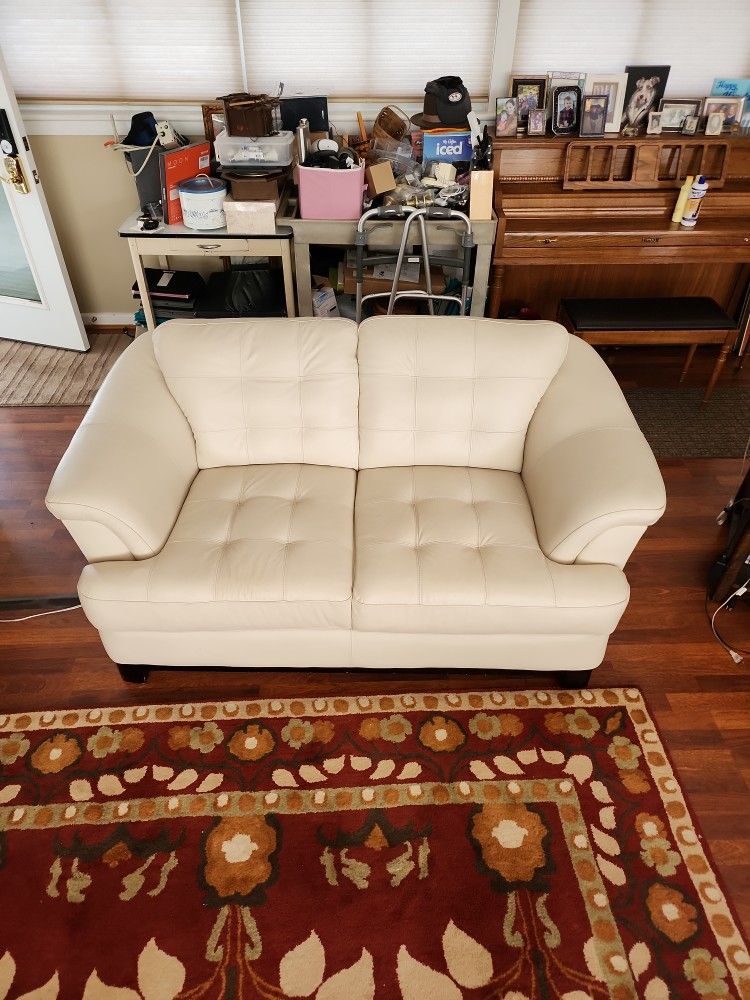 White Leather Couch 7 Ft or 6ft