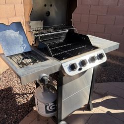 Charbroil performance 4 Burner Gas Grill With Stove Top