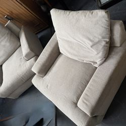 Broyhill Neutral Taupe Oversized swivel Deep-Seat Chairs — Heavy-Duty, Modern, and Extremely Comfy