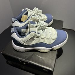 Air Jordan 4 Retro Low