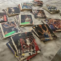 200+ Vintage Basketball And Football Cards 