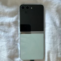 T Mobile Galaxy Zflip 5 256GB Mint Green 