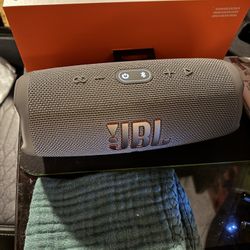 JBL Charger 5