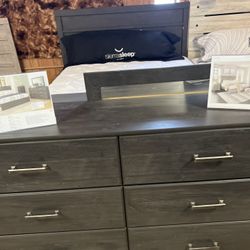 Brand New Rustic Style Bedroom Suite 