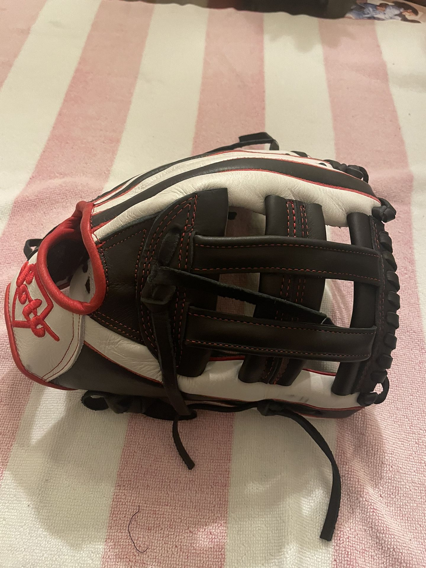 Baseball/ Softball Glove