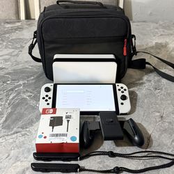 Nintendo Switch OLED White Bundle 