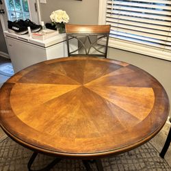 Dinning Table And 2 Chairs