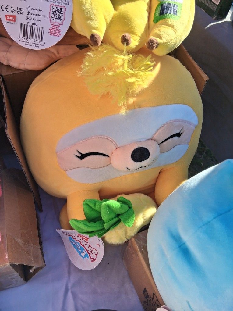 Pineapple Squishmello