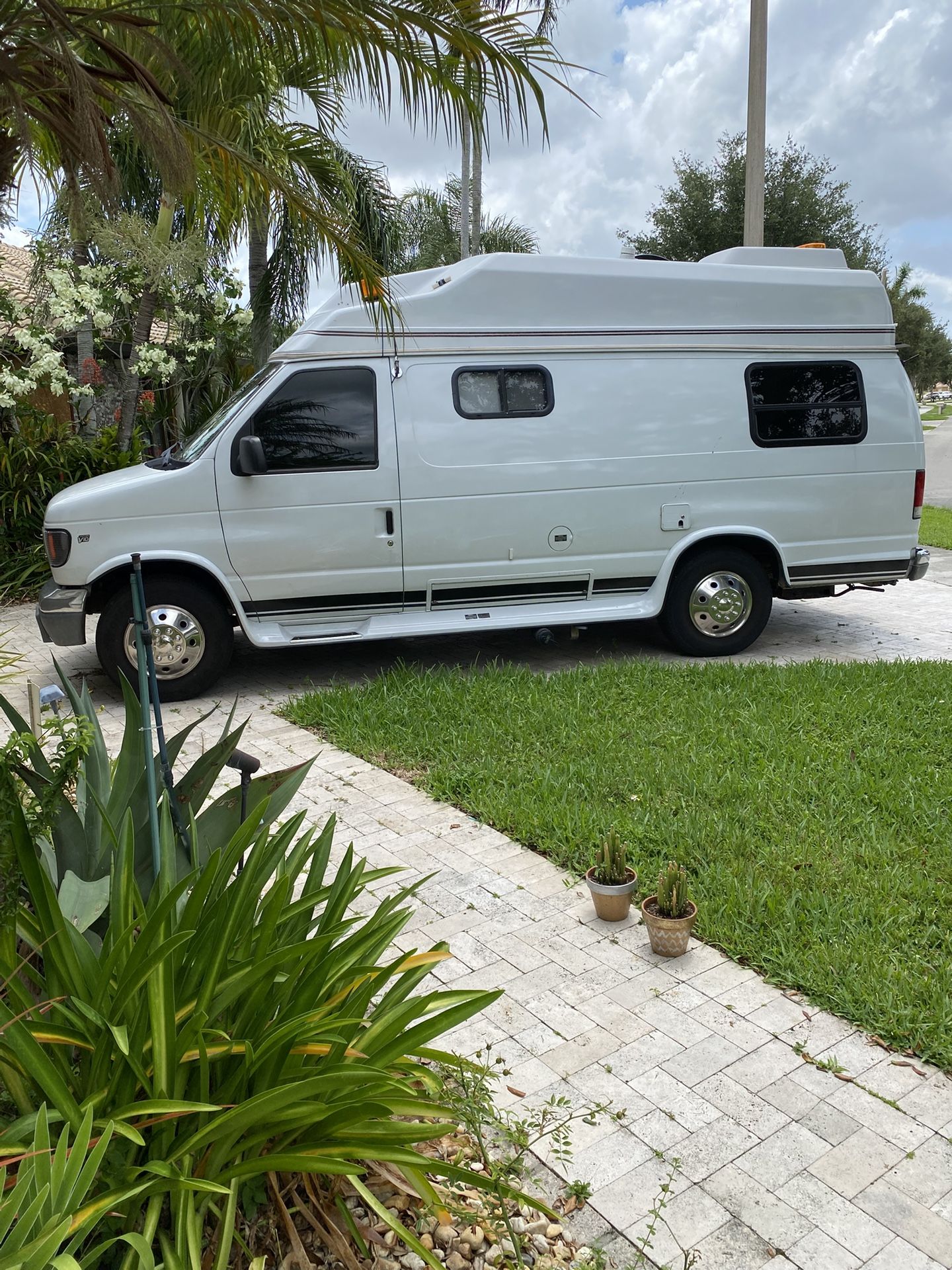 Camper Van White