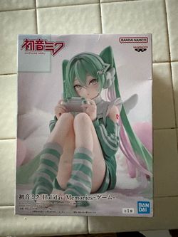 Hatsune Miku Holiday Memories Game Figure Banpresto