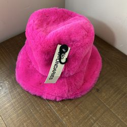 Brand new No Boundaries Women's Faux Fur Bucket Hat in hot pink