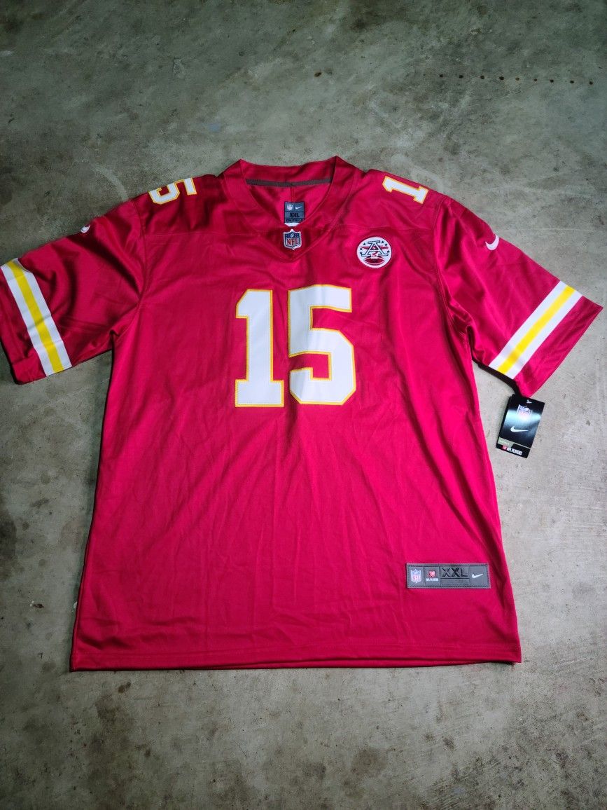 Patrick Mahomes on field jersey nwt